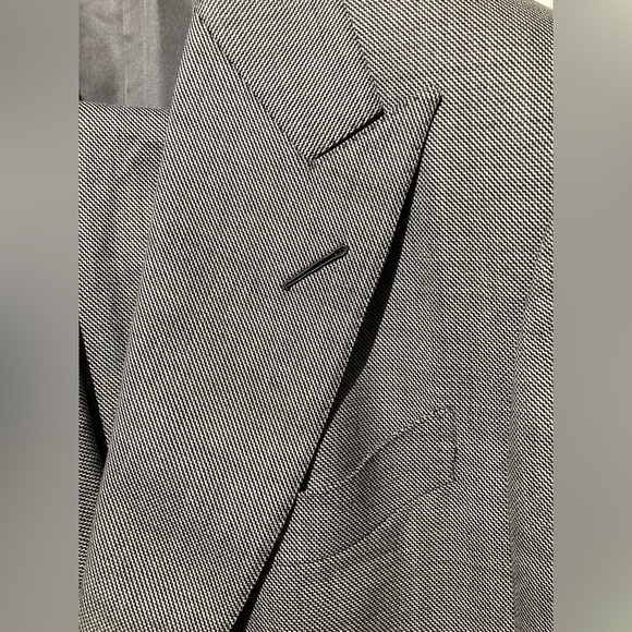 TOM FORD classic medium gray peak lapel 2 piece suit 40 50 - Picture 5 of 11